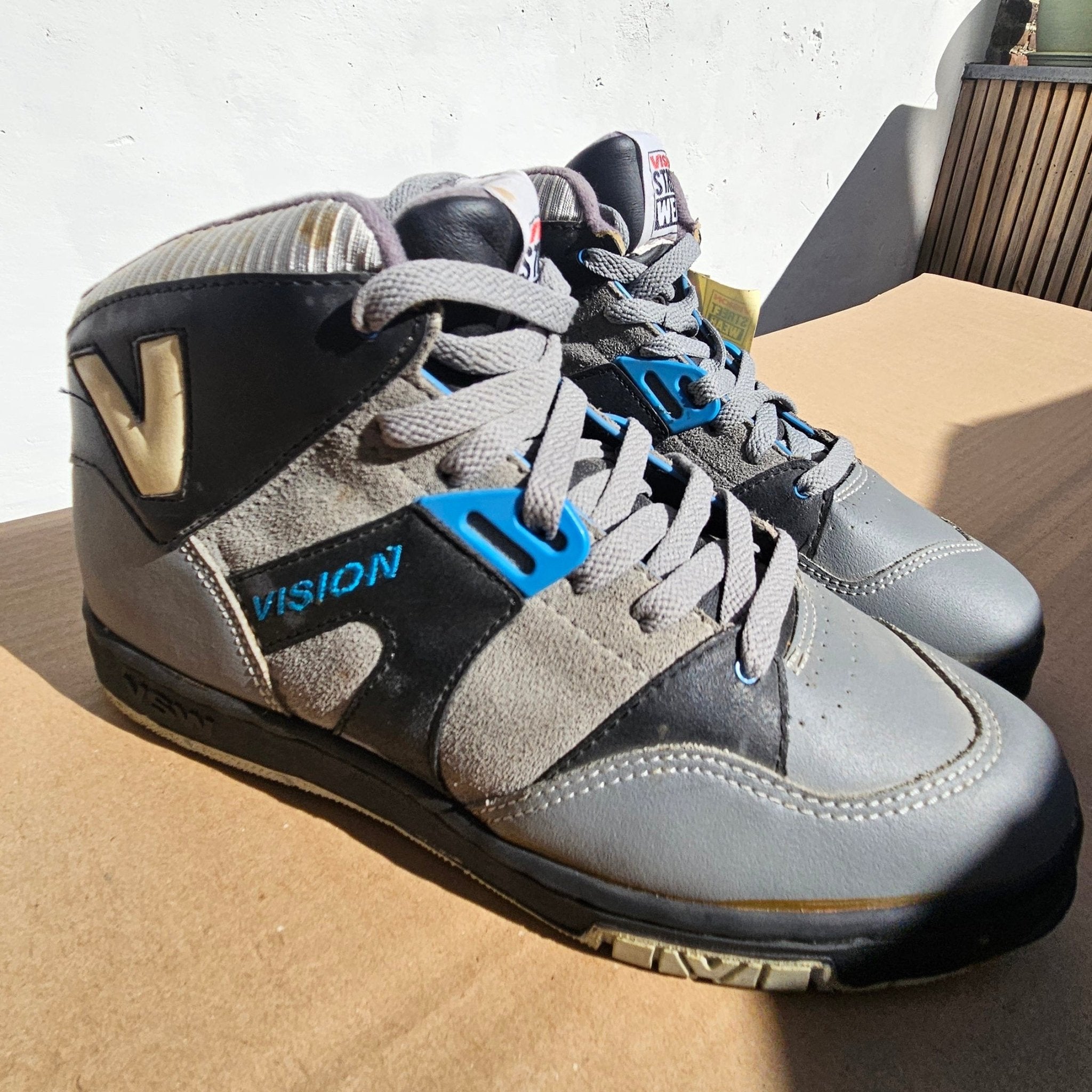 Vintage Vision 1989 skateboard shoes - SkateTillDeath.com